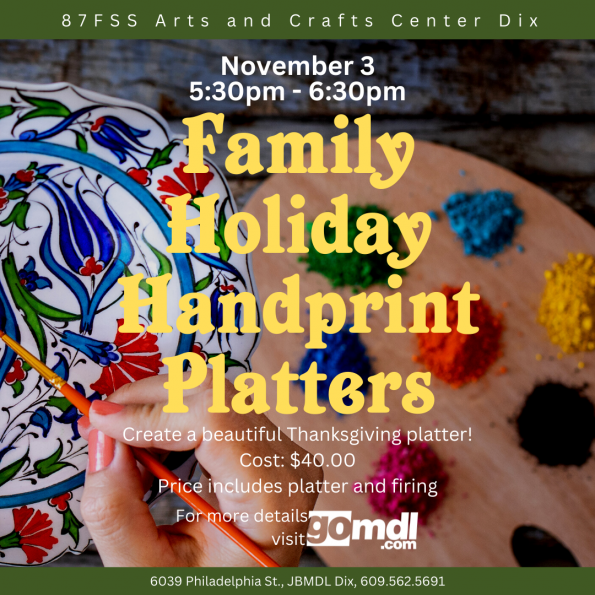 Family Holiday Handprint Platters 110322-11.png